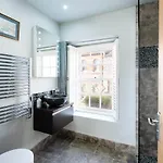 Fabulous 2 Bedroom In Fantastic Clifton - Simply Check In 브리스틀