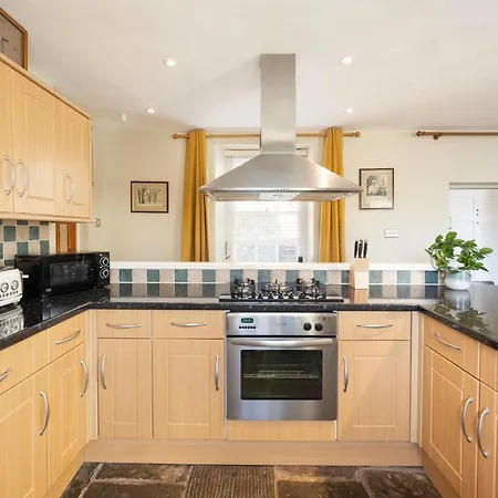 Fabulous 2 Bedroom In Fantastic Clifton - Simply Check In * 브리스틀