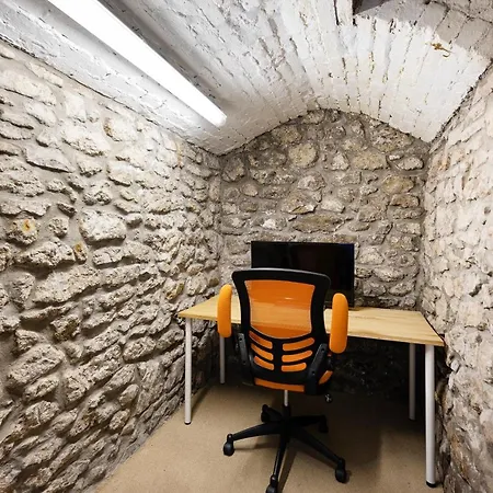 Fabulous 2 Bedroom In Fantastic Clifton - Simply Check In בריסטול