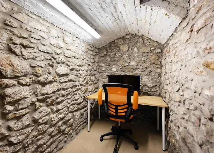 Fabulous 2 Bedroom In Fantastic Clifton - Simply Check In 布里斯托