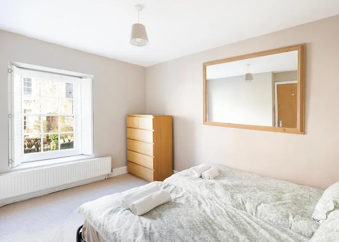 度假居 Fabulous 2 Bedroom In Fantastic Clifton - Simply Check In