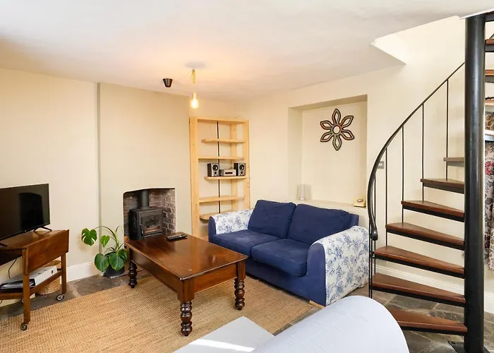 Fabulous 2 Bedroom In Fantastic Clifton - Simply Check In * Бристоль