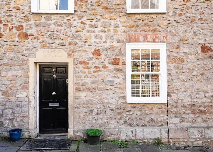 Fabulous 2 Bedroom In Fantastic Clifton - Simply Check In Bristol